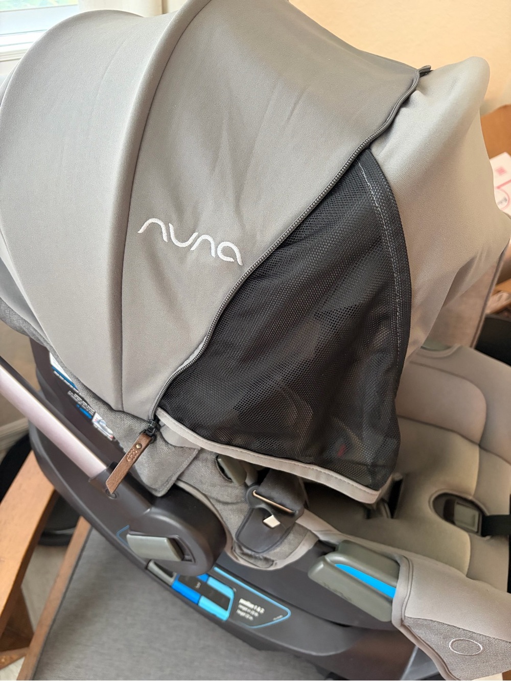 Nuna PIPA RX granite